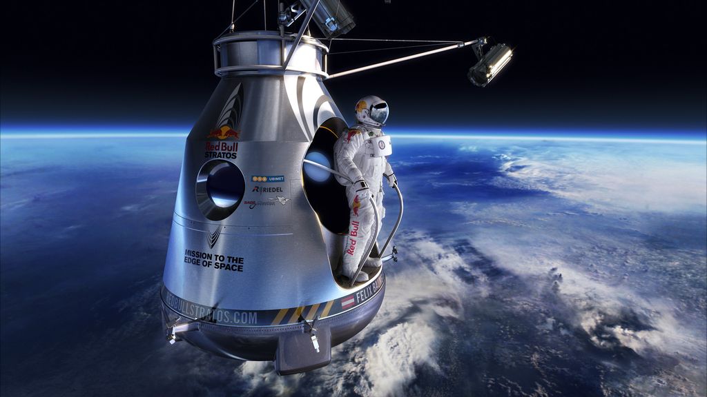 bezpieczne lądowanie na spadochronie podczas skoku ze stratosfery